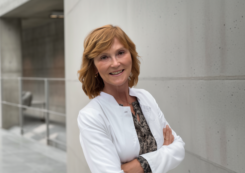 Dr. Katri Hackländer
